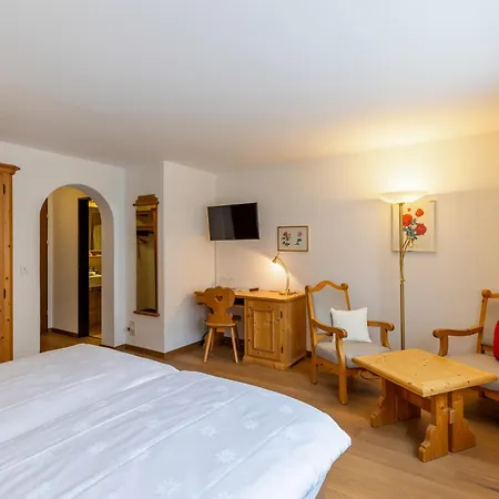 Hotel Sunstar 4*
